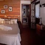 Foyer D'antan Апарт-отель Брюссон