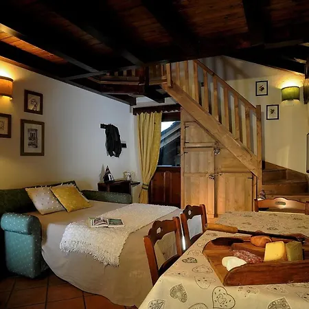 Foyer D'antan Aparthotel 3*