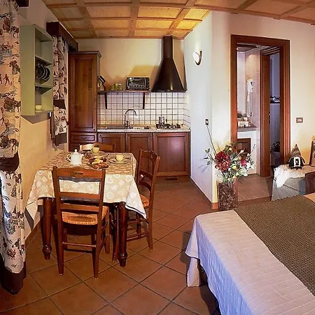 Foyer D'antan 布吕松
