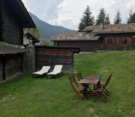 Foyer D'antan Aparthotel 3*