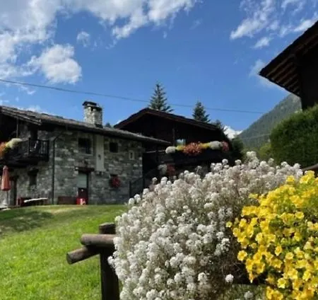 Aparthotel Foyer D'antan Brusson