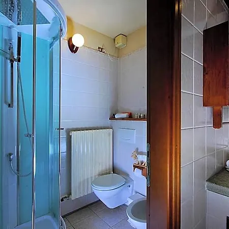 Foyer D'antan Апарт-отель Брюссон
