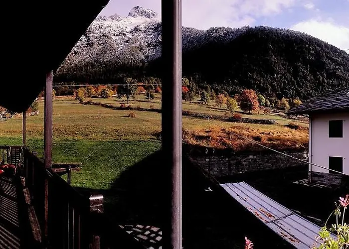 Foyer D'antan Aparthotel Brusson