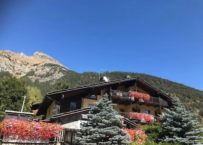 Foyer D'antan Aparthotel Brusson