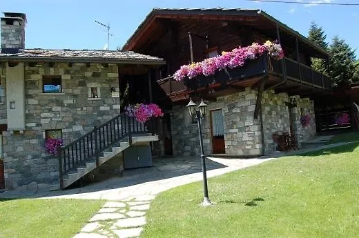 Foyer D'antan Aparthotel Brusson