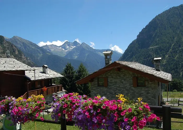 Aparthotel Foyer D'antan 3*