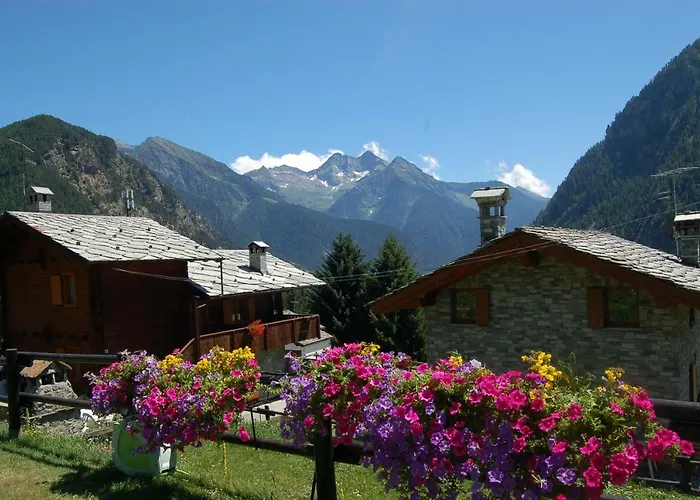 Foyer D'antan Aparthotel Brusson